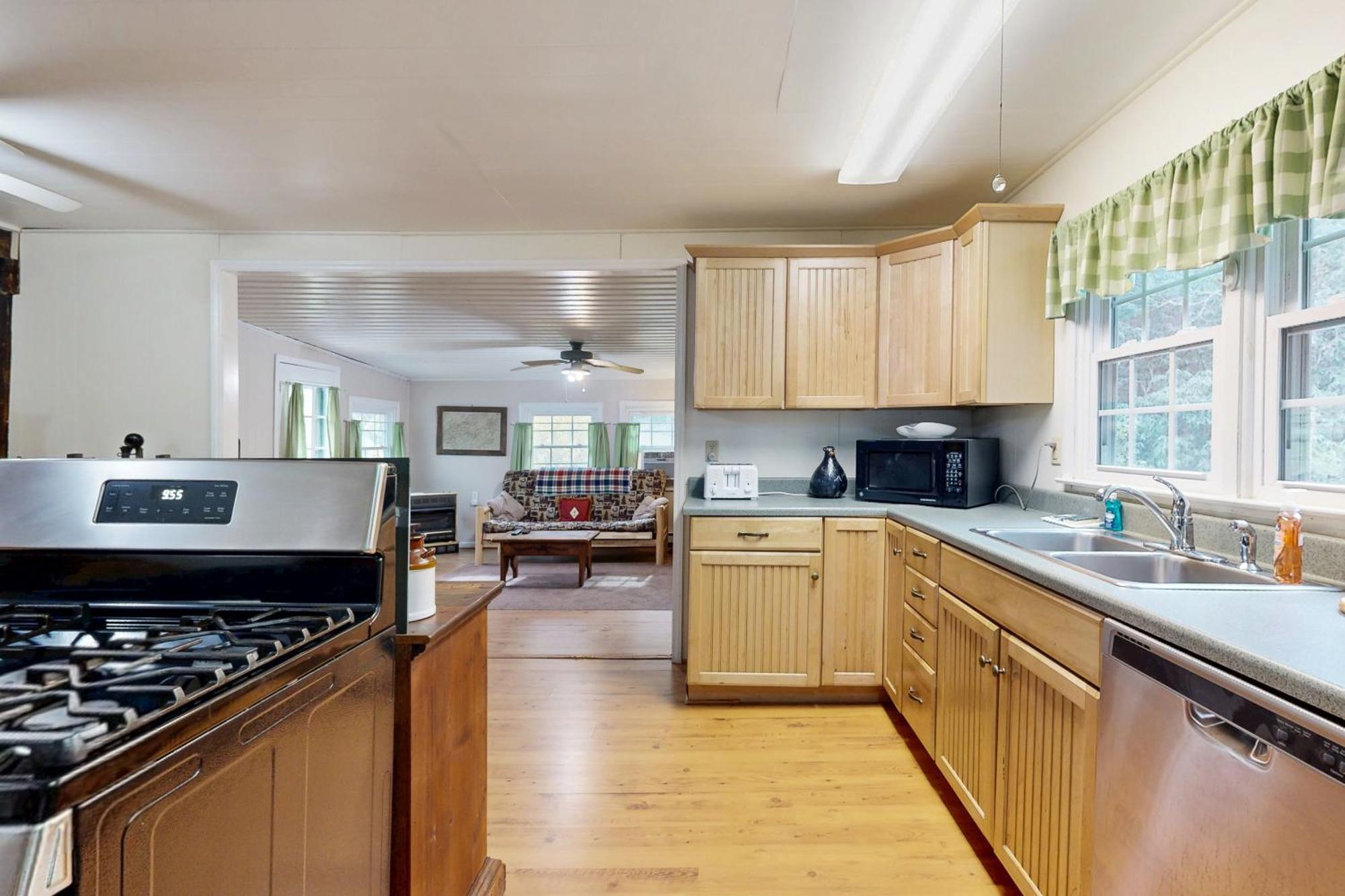 1 Bed 1 Bath Vacation Home In Sylva Ngoại thất bức ảnh
