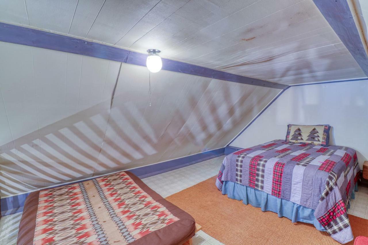 1 Bed 1 Bath Vacation Home In Sylva Ngoại thất bức ảnh